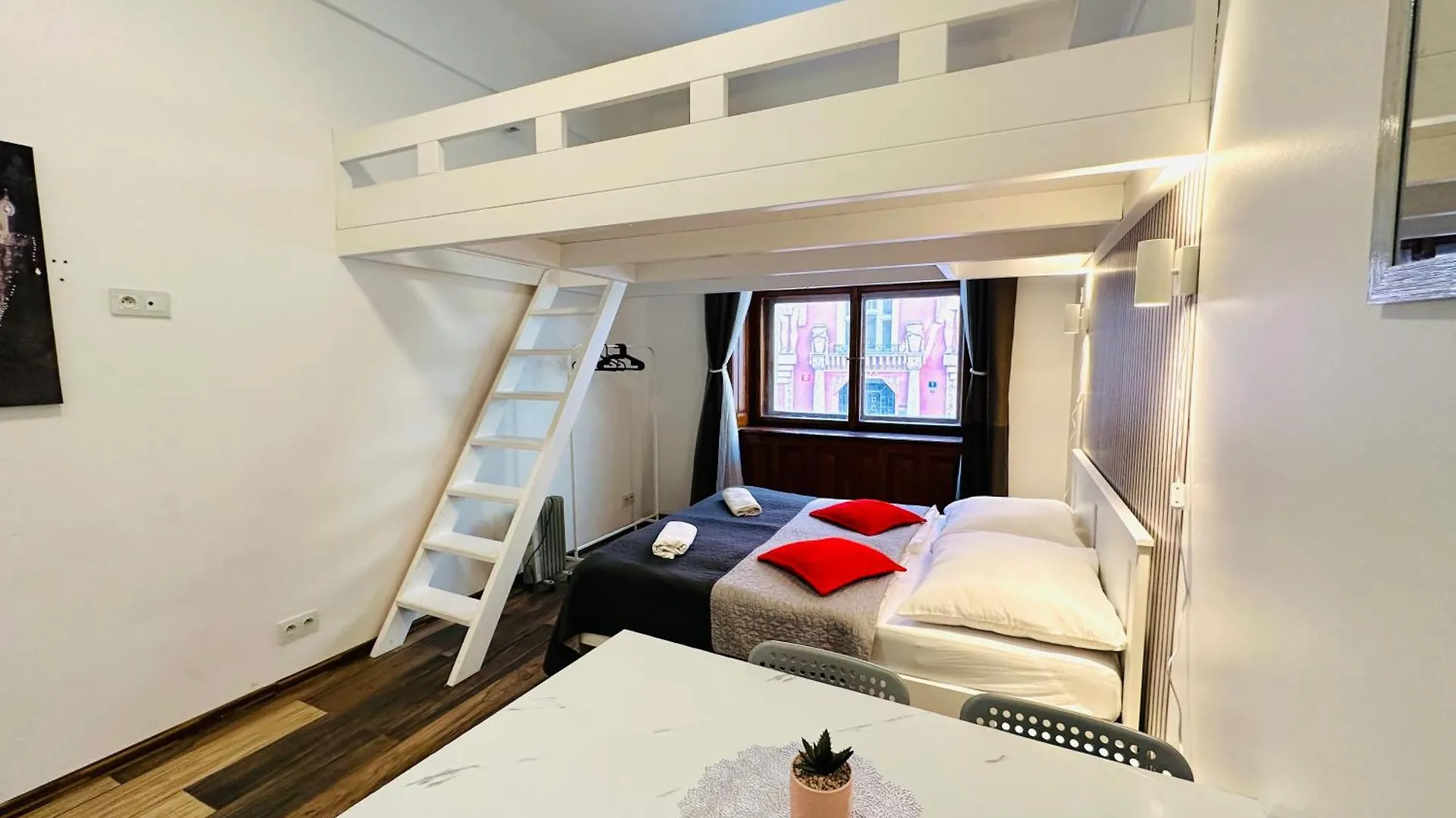 Elly Modern Oldtown Apartments Prague Czech Republic