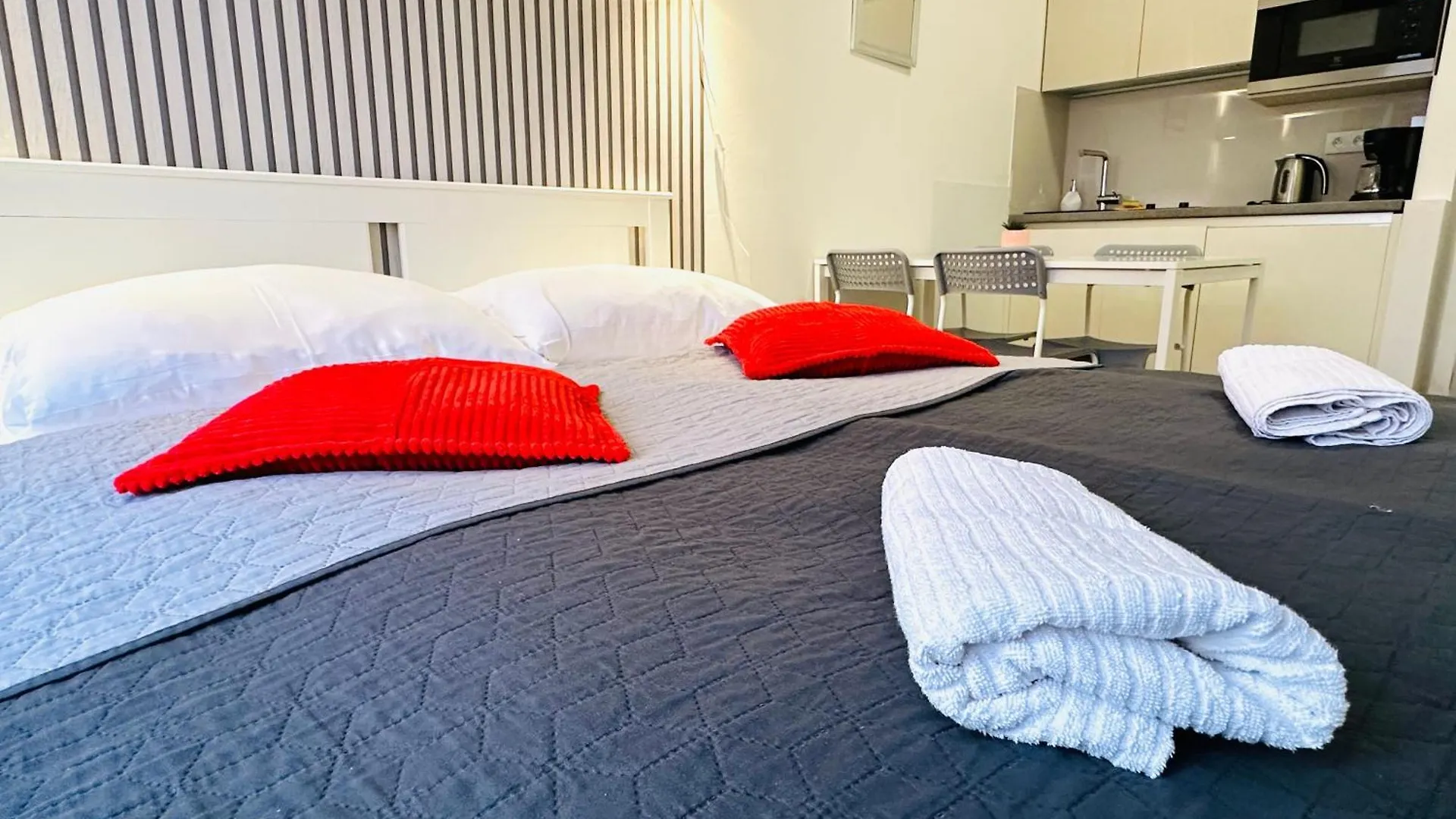 Elly Modern Oldtown Apartments Prague