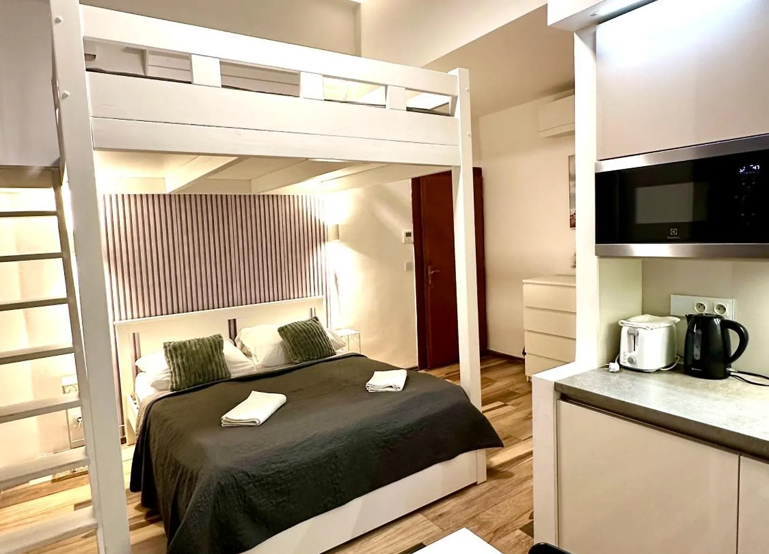 Elly Modern Oldtown Apartments Prague